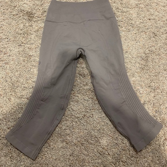Lululemon Leggings - Picture 4 of 6
